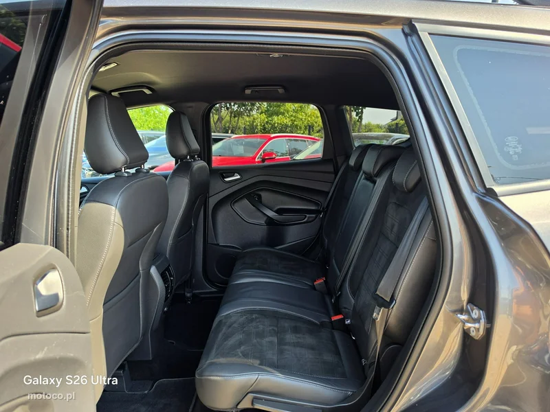 Ford Kuga II 29