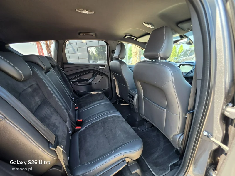 Ford Kuga II 32