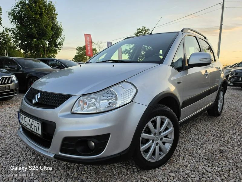 Suzuki SX4 16