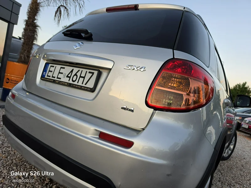 Suzuki SX4 20