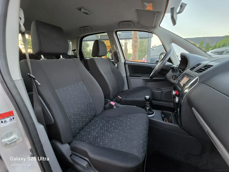 Suzuki SX4 31