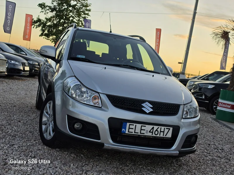Suzuki SX4 6