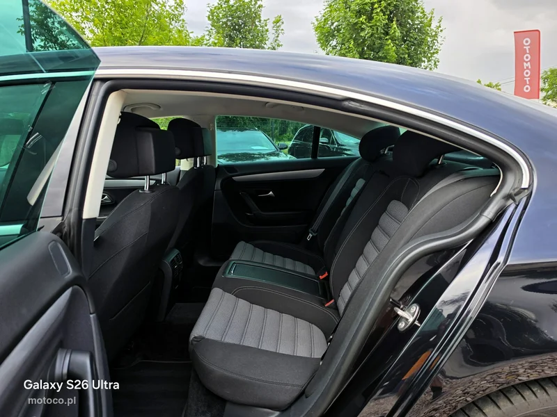 Volkswagen Passat CC 30