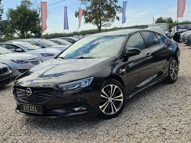 Opel Insignia Grand Sport 17