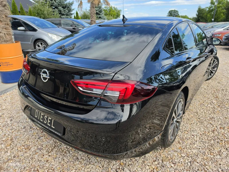 Opel Insignia Grand Sport 18