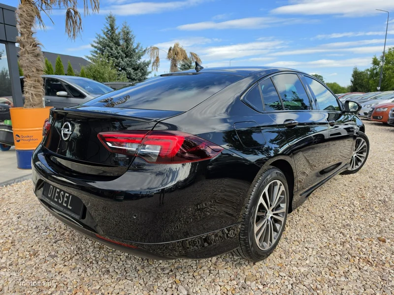 Opel Insignia Grand Sport 19