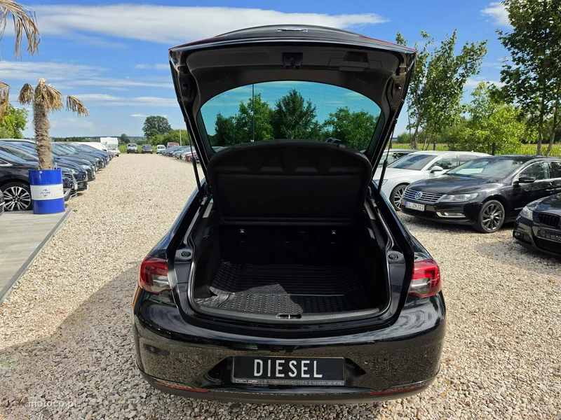 Opel Insignia Grand Sport 38