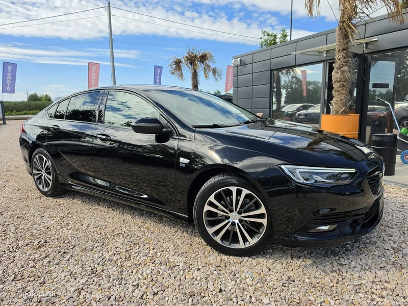 Opel Insignia Grand Sport 6