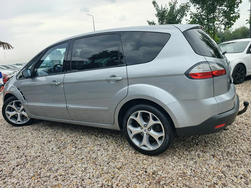 Ford S-Max I 16
