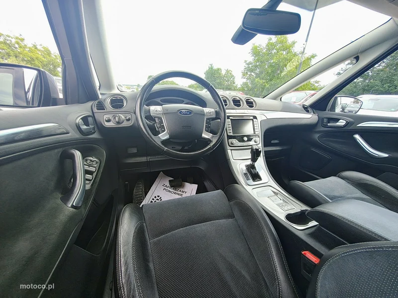 Ford S-Max I 21
