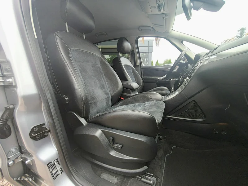 Ford S-Max I 34