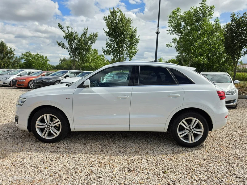 Audi Q3 8U 14