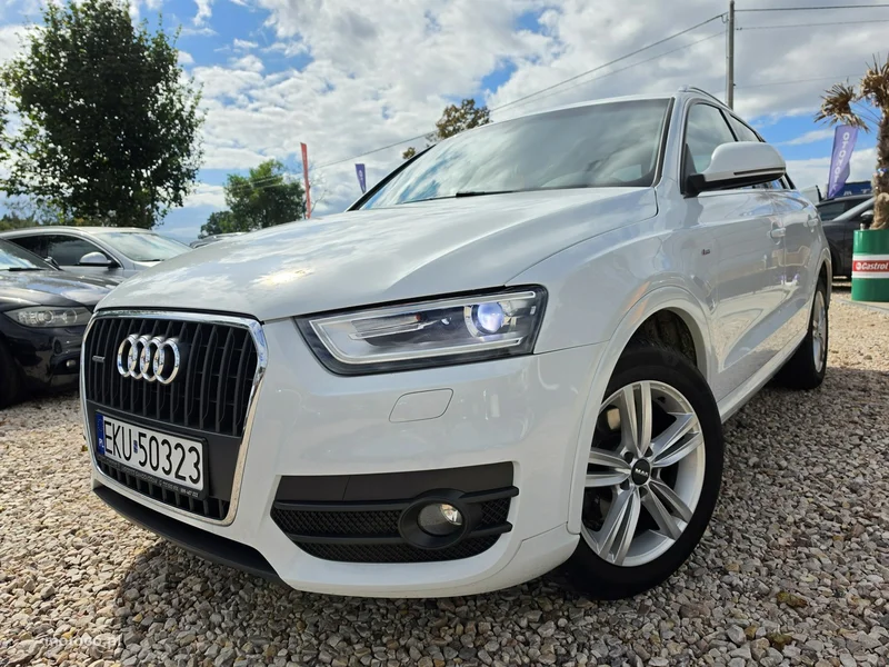 Audi Q3 8U 16