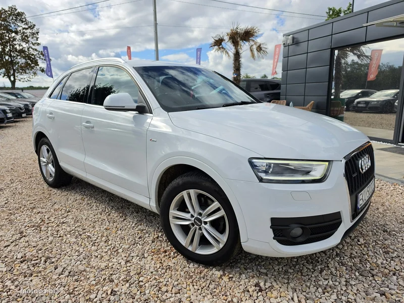 Audi Q3 8U 3