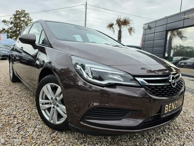 Opel Astra K 18