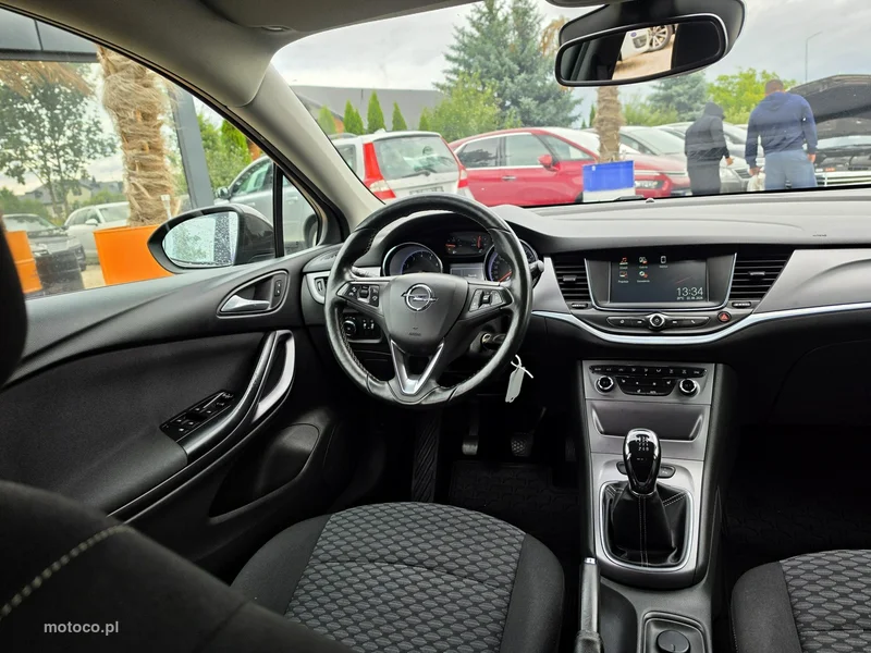 Opel Astra K 35