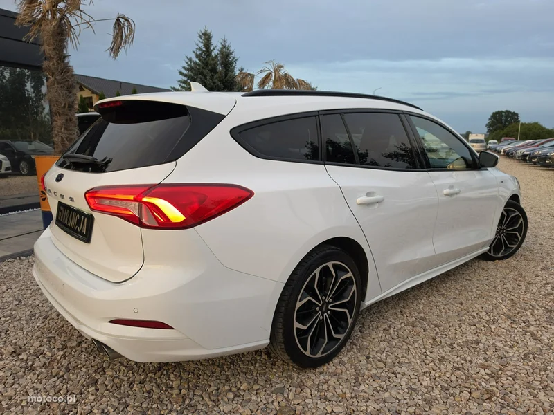 Ford Focus IV 15