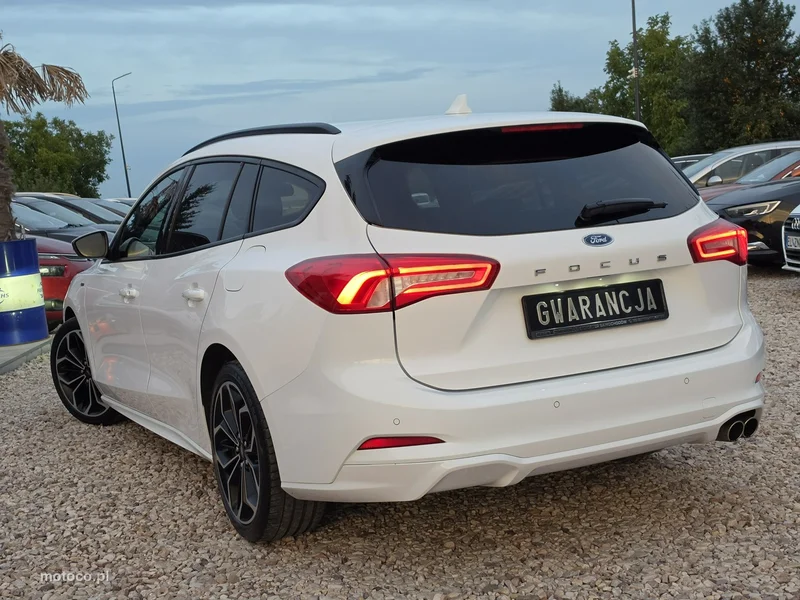 Ford Focus IV 23