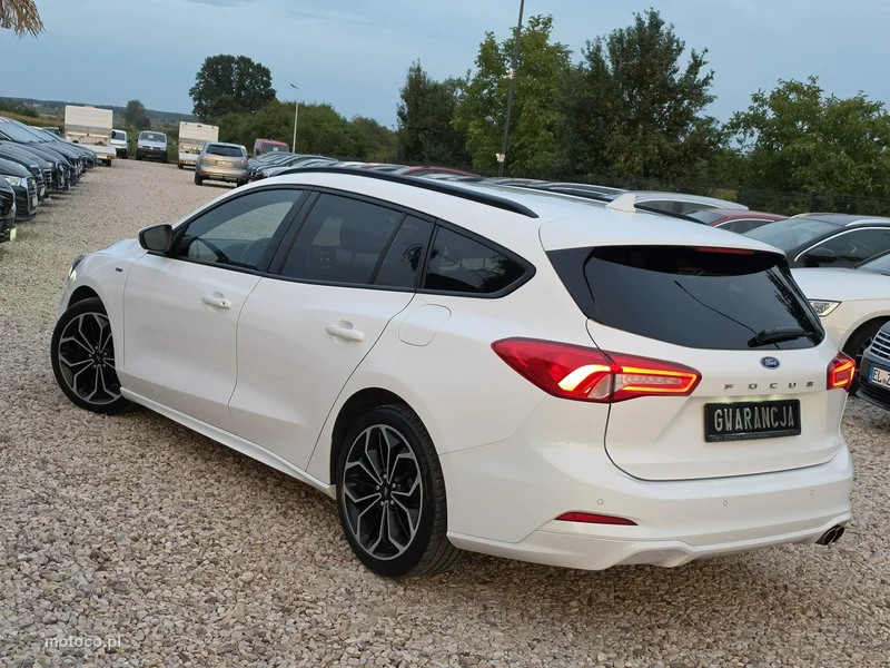 Ford Focus IV 24