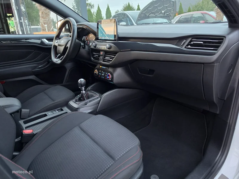 Ford Focus IV 29