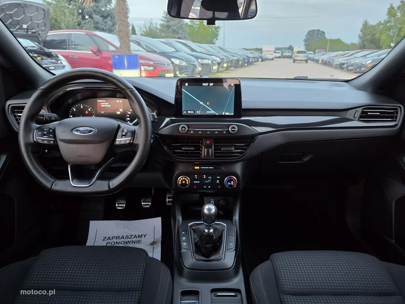 Ford Focus IV 33
