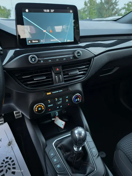 Ford Focus IV 35