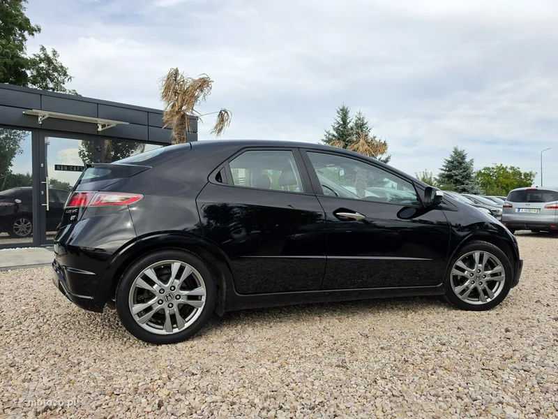 Honda Civic 24