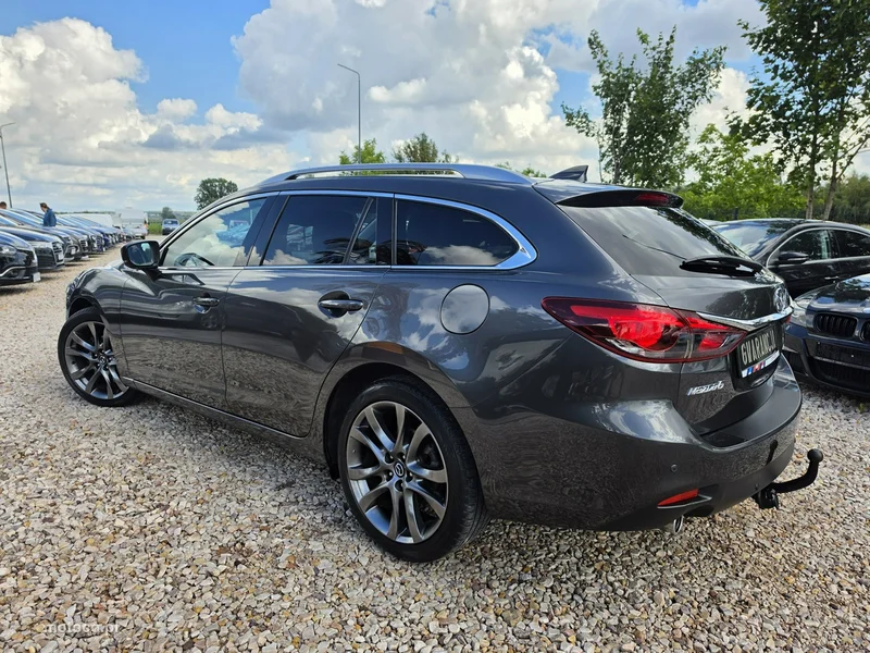 Mazda 6 11