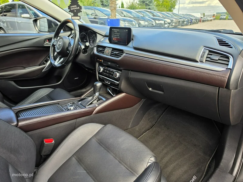 Mazda 6 32