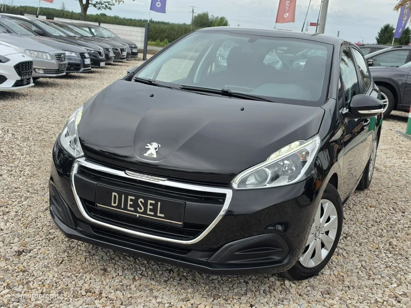 Peugeot 208 9