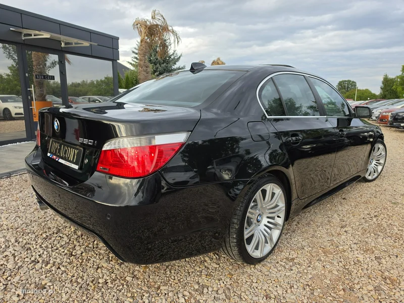 BMW Seria 5 E60 550 22