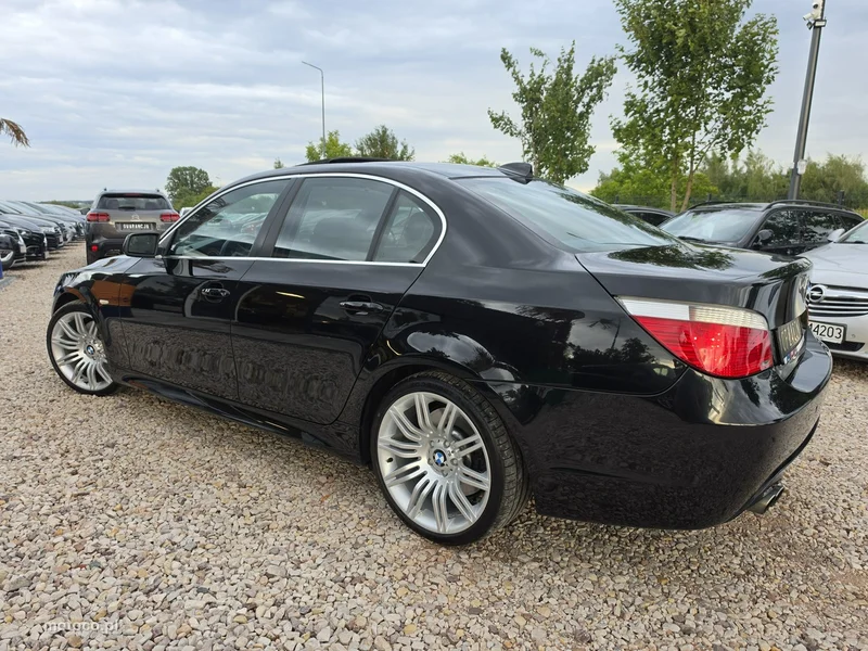 BMW Seria 5 E60 550 10