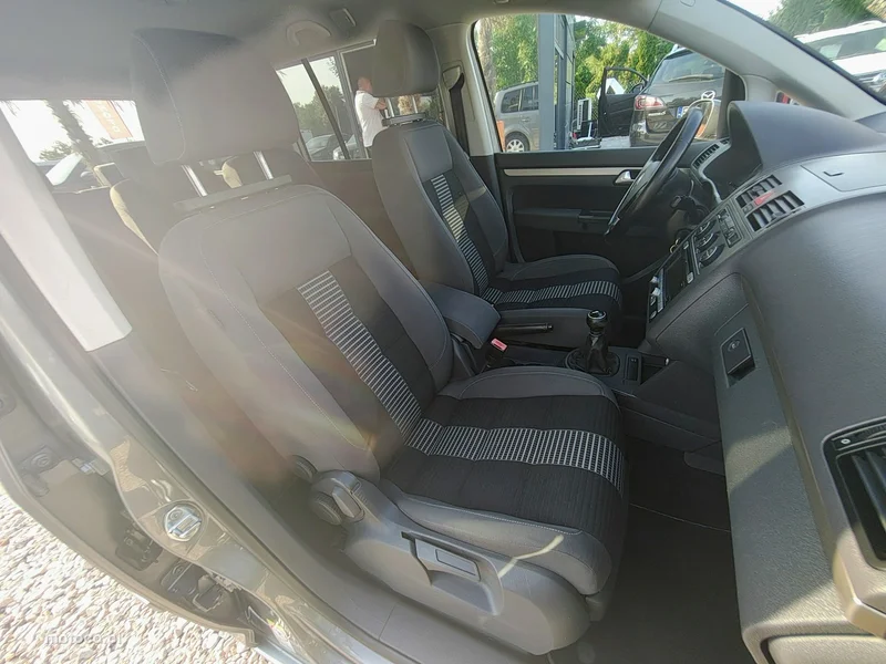 Volkswagen Touran 1T 36
