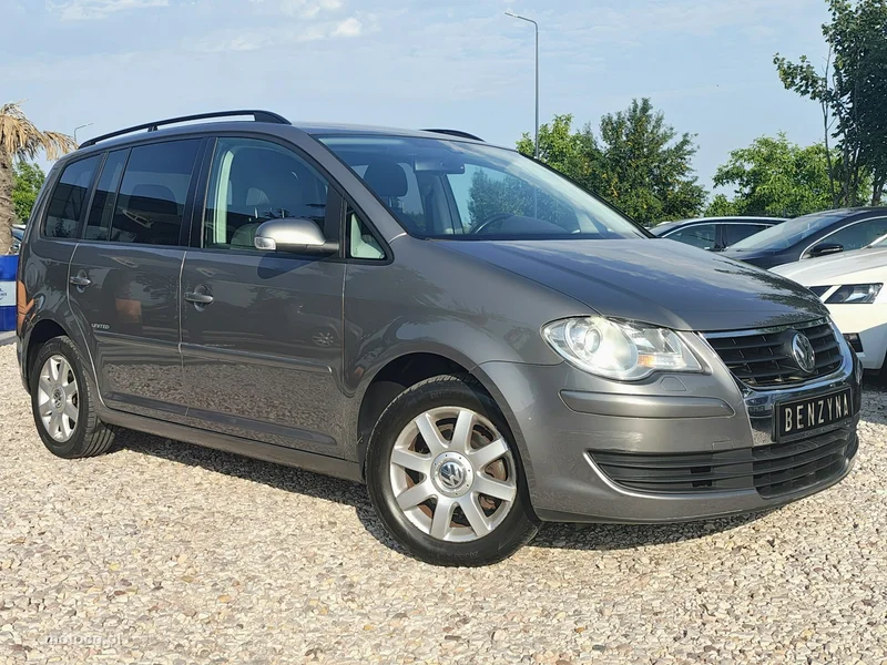 Volkswagen Touran 1T 7