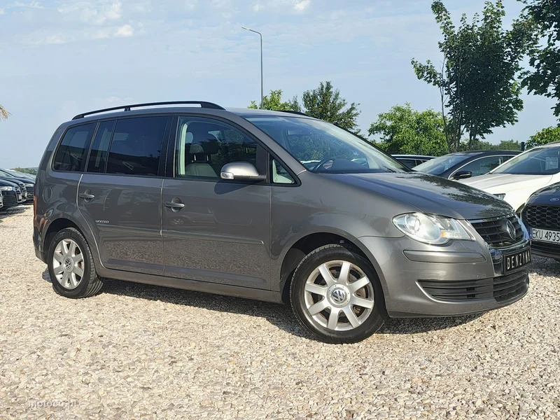 Volkswagen Touran 1T 9