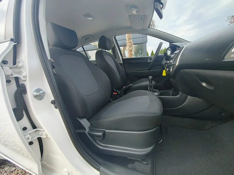Hyundai i20 29