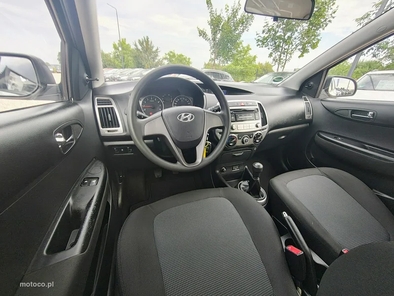 Hyundai i20 34