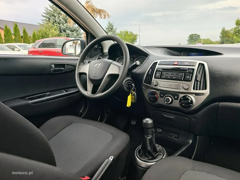 Hyundai i20 37