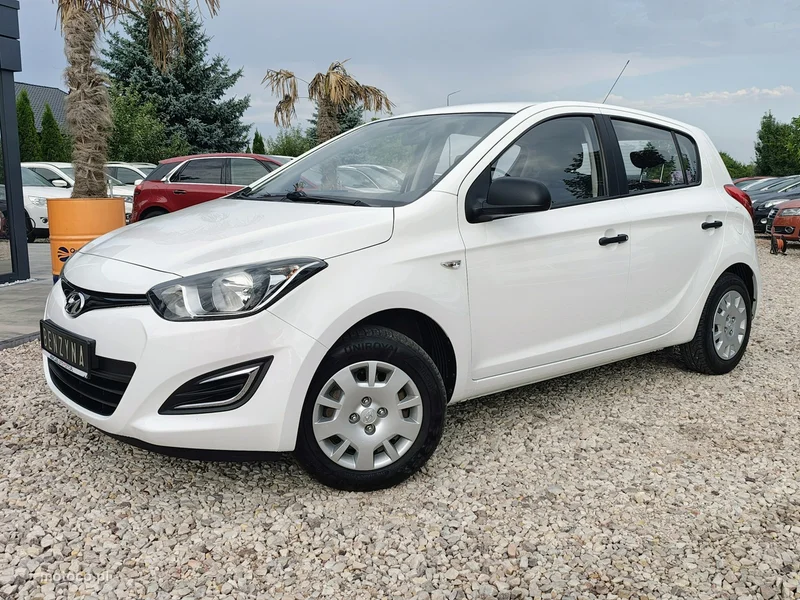 Hyundai i20 6