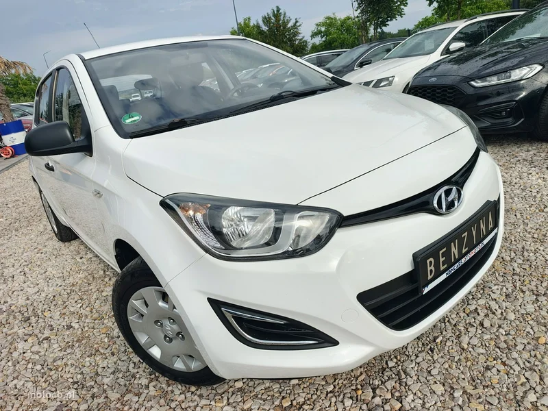 Hyundai i20 9