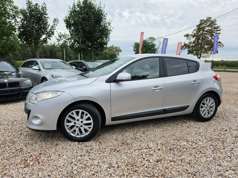 Renault Megane III 20
