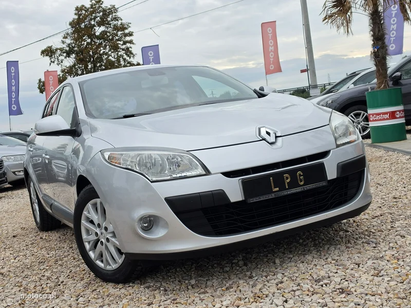 Renault Megane III 8