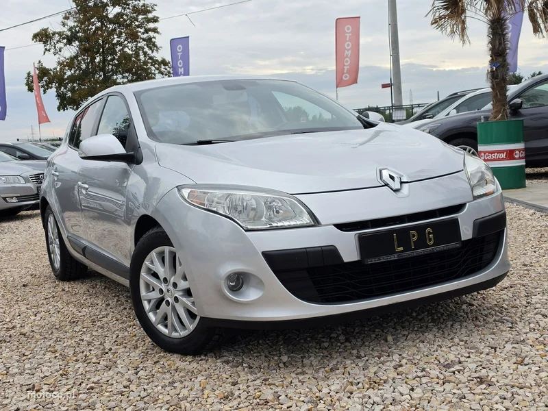 Renault Megane III 7