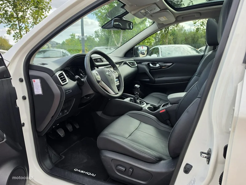 Nissan Qashqai 24