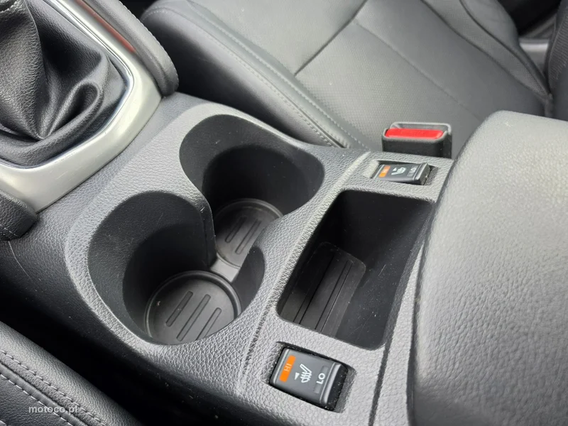 Nissan Qashqai 35