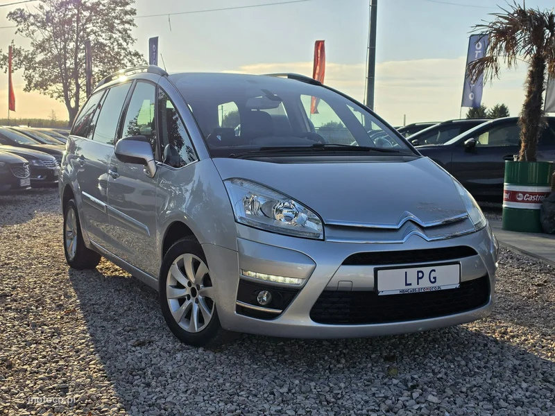 Citroen C4 Grand Picasso 8