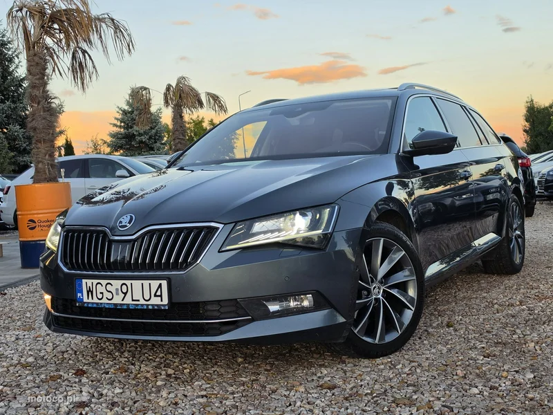 Skoda Superb III 14