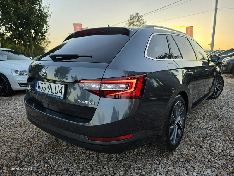 Skoda Superb III 17