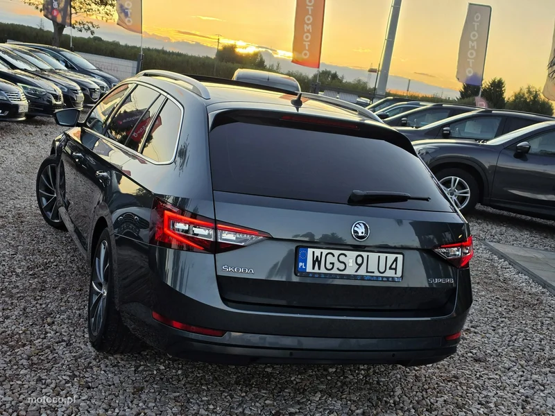Skoda Superb III 9