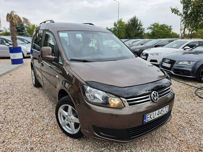 Volkswagen Caddy III 2